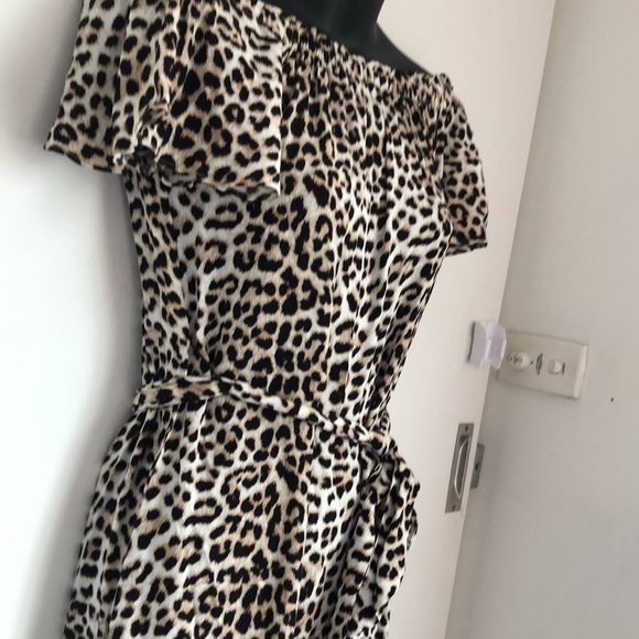 Seed Heritage Presents this  Stylish , striking animal print maxi dress - Picture 6 of 6